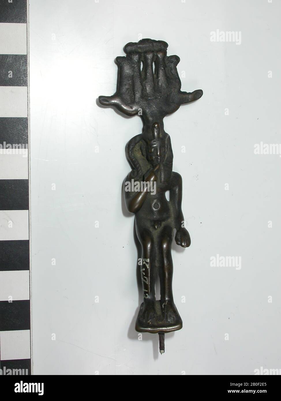 Harpokrates, seduto, bronzo, dio, bronzo, 7,4 cm, Tardo Periodo, Egitto Foto Stock