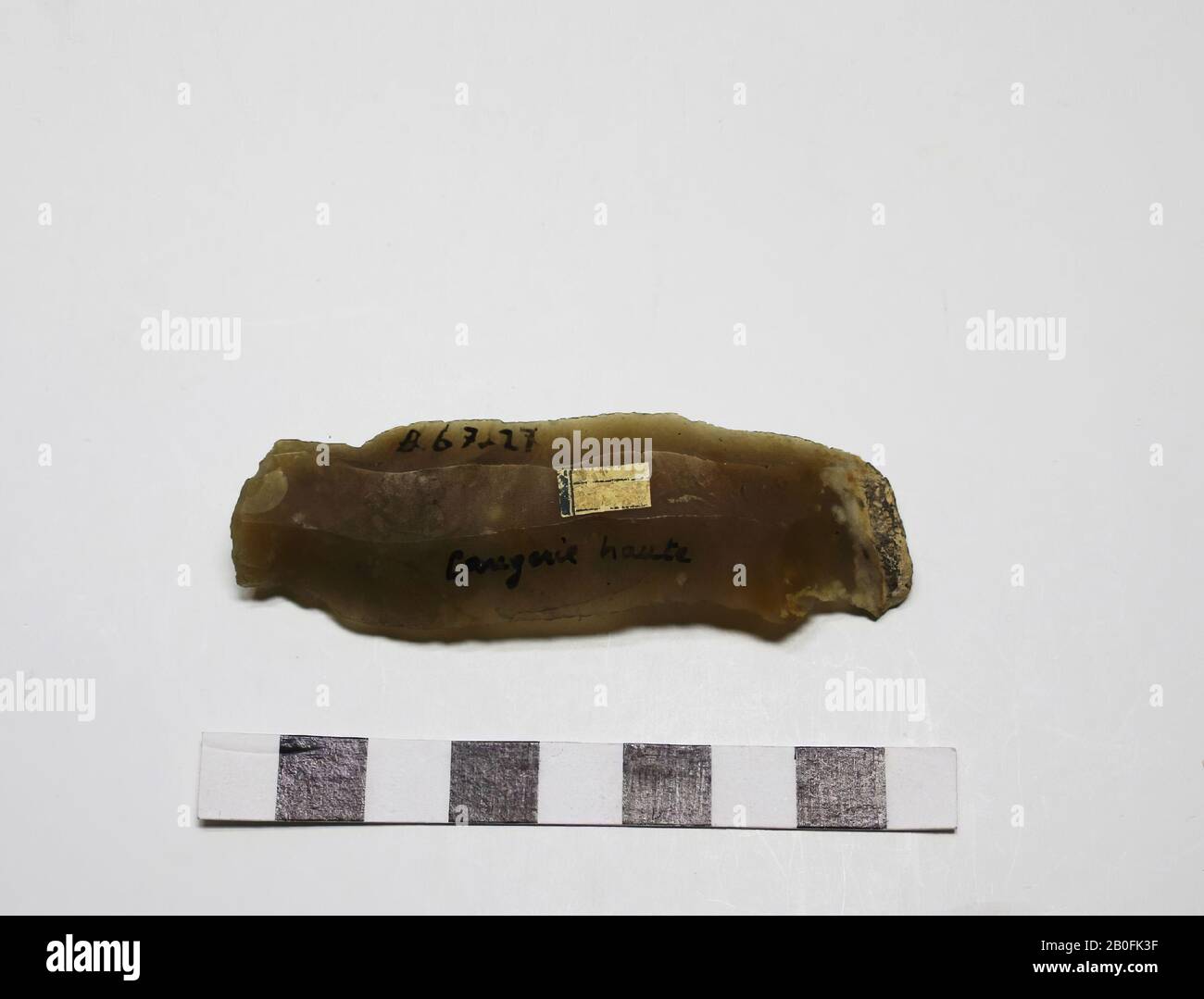 Coltello, pietra, selce, 7,5 x 2,4 x 0,6 cm, preistoria, Francia Foto Stock