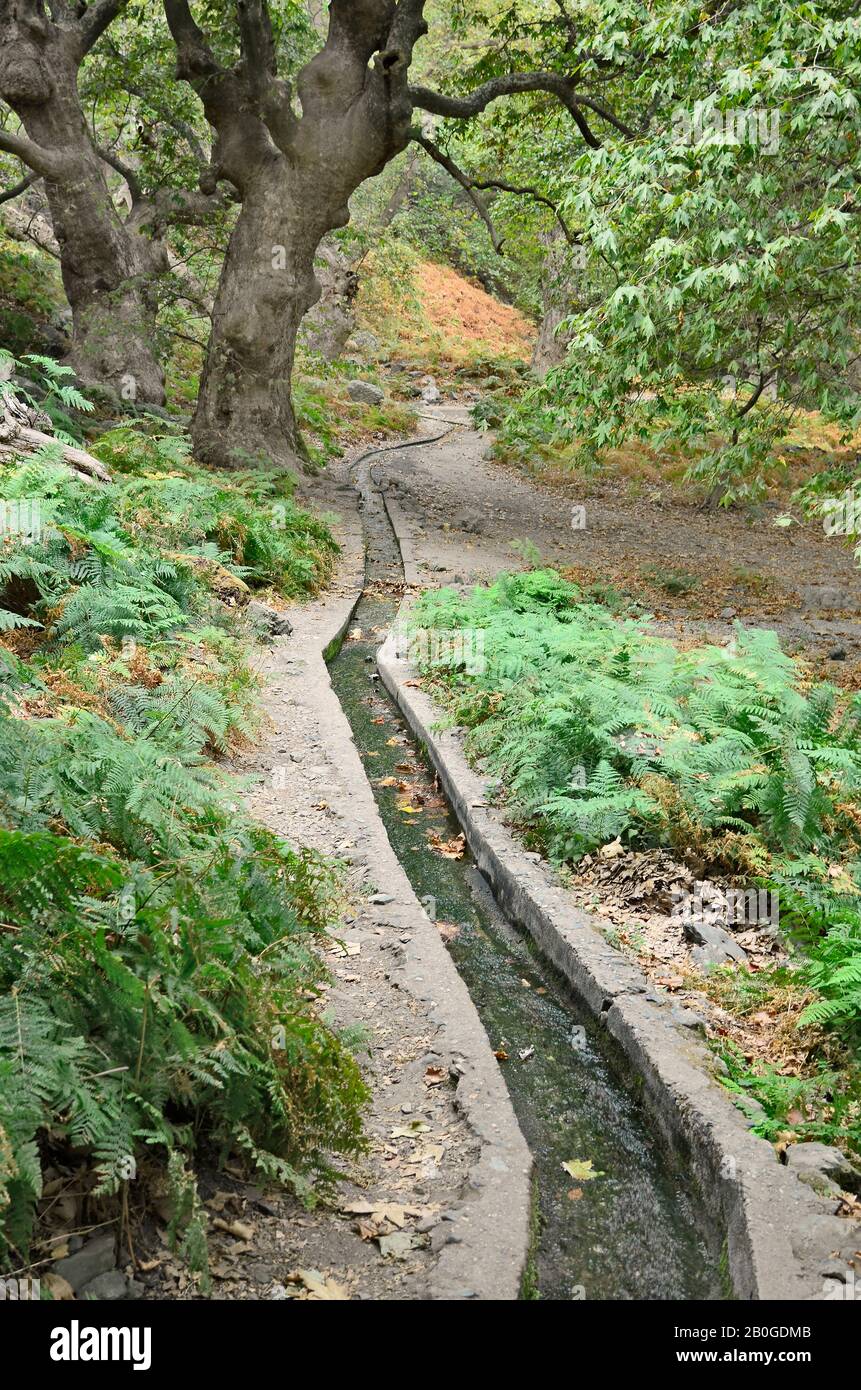 Grecia, Samotracia, sistema di canali per l'approvvigionamento di acqua sull'isola Foto Stock