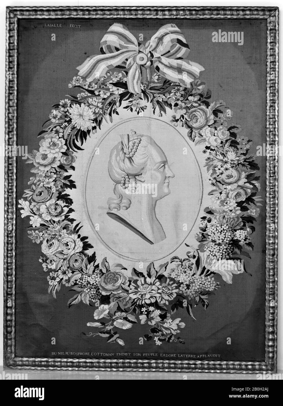 Philippe de Lasalle, Caterina II di Russia, francese, Lione, ca. 1771, francese, Lione, seta Tessuta e ricamata, In Generale, larghezza del telaio: H. 40 x W. 29 1/2in. (101,6 x 74,9 cm), Con Cornice: H. 45 x W. 33 1/2 in. (114,3 x 85,1 cm), tessuto tessile Foto Stock