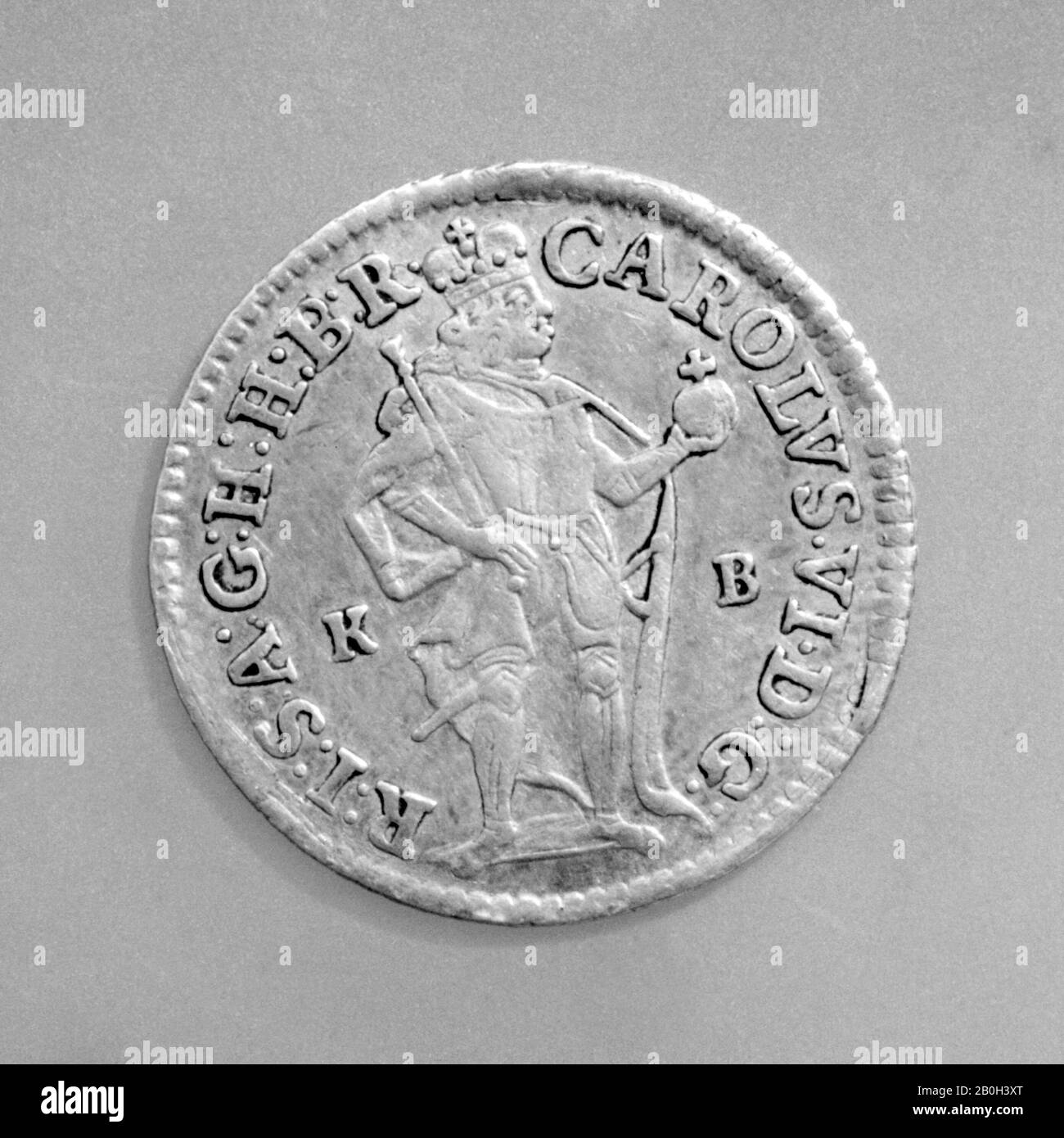 Ducat di Carlo VI, Sacro Romano Imperatore, Re d'Ungheria (r.. 1711–40), Ungherese, 1730, Ungherese, Oro, Diametro: 7/8 In. (22 mm.), Monete Foto Stock