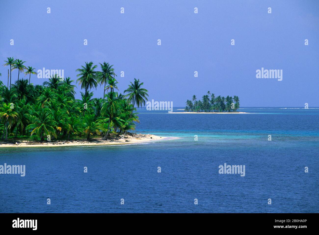 PANAMA, ISOLE SAN BLAS, VISTA DELLE PICCOLE ISOLE Foto Stock