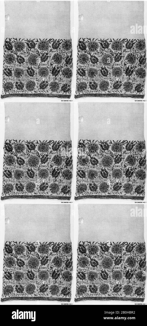Asciugamano, 18th secolo, Attribuito a tacchino, cotone, seta, filo metallico, alto 105,5" largo 17,00" (268 cm di altezza 43,2 cm di larghezza), tessuto-Ricamato Foto Stock