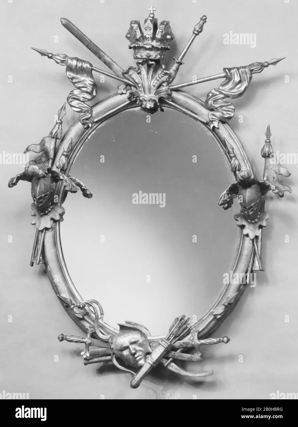 Coppia di cornici, austriaca, metà 18th secolo, austriaca, abete Dorato, vernice grigia, Complessiva (ciascuna): 60 × 42 × 11 in. (152,4 × 106,7 × 27,9 cm), legno-mobili Foto Stock