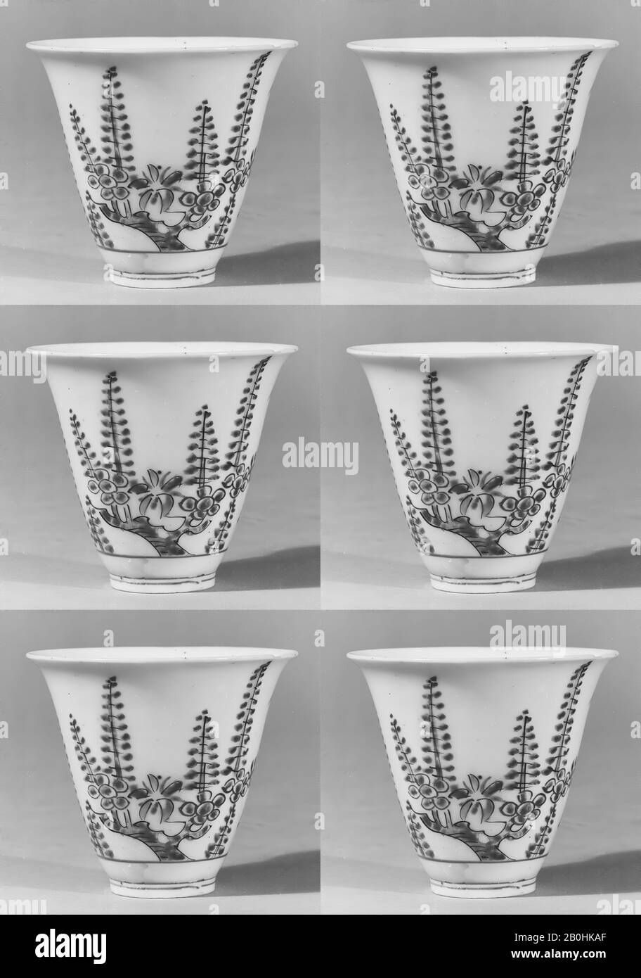 Tazza, giapponese, 18th secolo, giapponese, porcellana dura-pasta, altezza: Circa 3 1/2 in. (8,9 Cm), Esportazione Ceramica-Porcellana Foto Stock