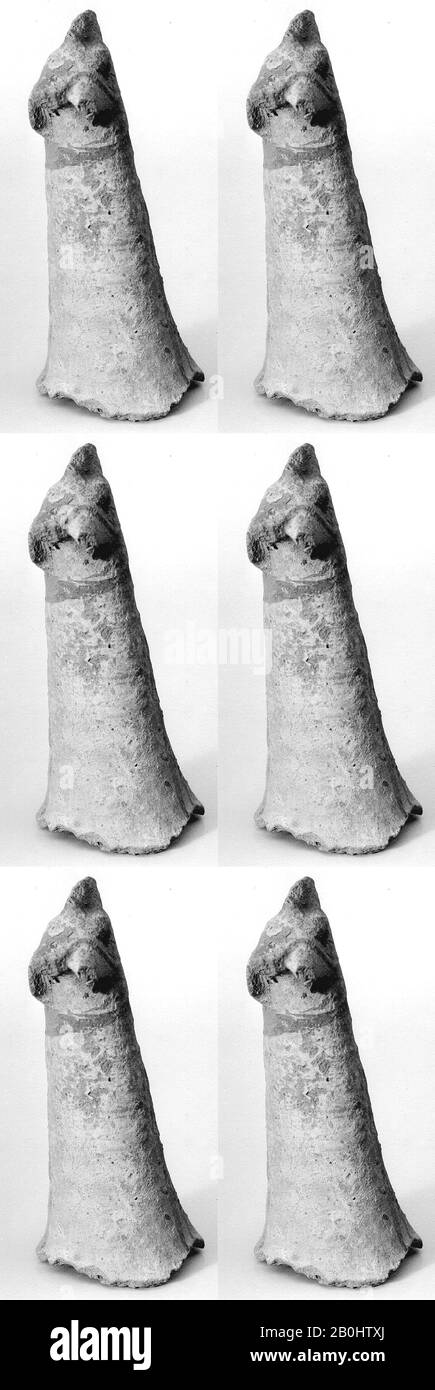 Figurina Animale, Periodo Tolemaico, Data 306–30 A.c., Dall'Egitto, Dall'Egitto Superiore, Da Tebe, Da Asasif, Dalla Ceramica Foto Stock