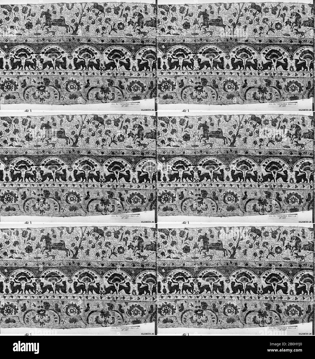 Frammento, 18th secolo, Attribuito all'India, cotone; stampato, alto 55 pollici, largo 23,00 pollici (139,7 cm di altezza 58,4 cm di larghezza), Textiles-Verniciato e/o Stampato Foto Stock