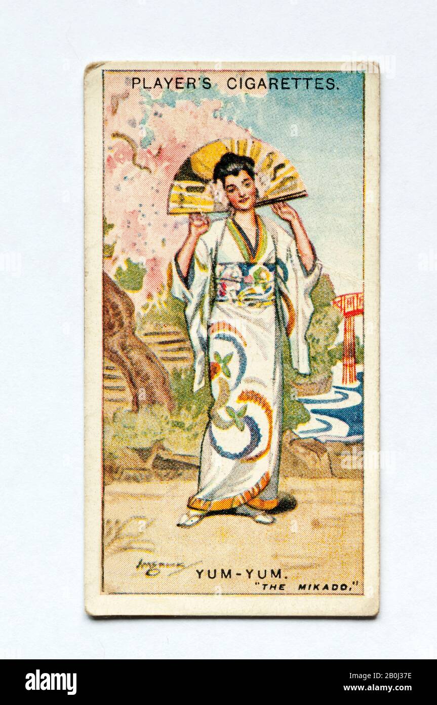 La carta da sigarette del giocatore nella serie Gilbert & Sullivan mostra il personaggio di Yum - Yum dal Mikado. Emesso Nel 1926. Foto Stock
