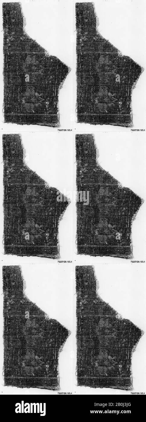 Frammento, 16th secolo, Attribuito all'Egitto, lana, alto 9 pollici larghezza 16,00 pollici (alto 22,9 cm larghezza 40,6 cm), Textiles-Tappeti Foto Stock