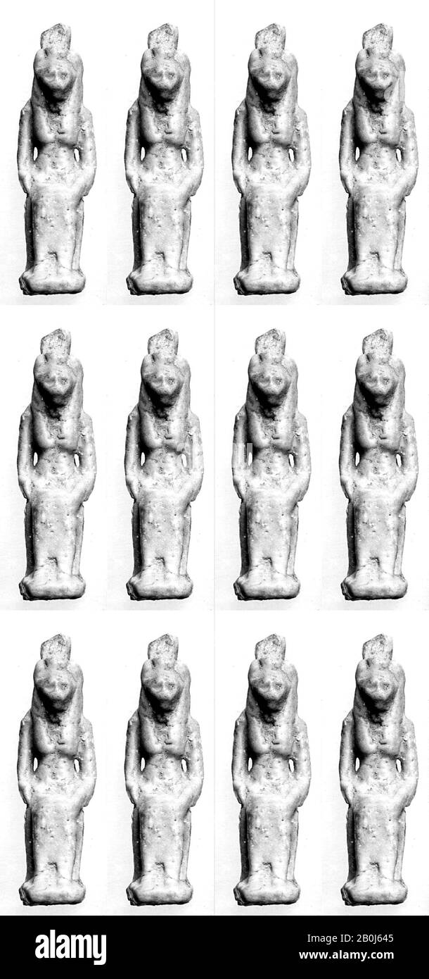 Sakhmet Amulet, periodo tardo-tolemaico, dinastia 26–30, 664–30 a.C., Dall'Egitto, Faience, H. 3,7 cm (1 7/16 in Foto Stock