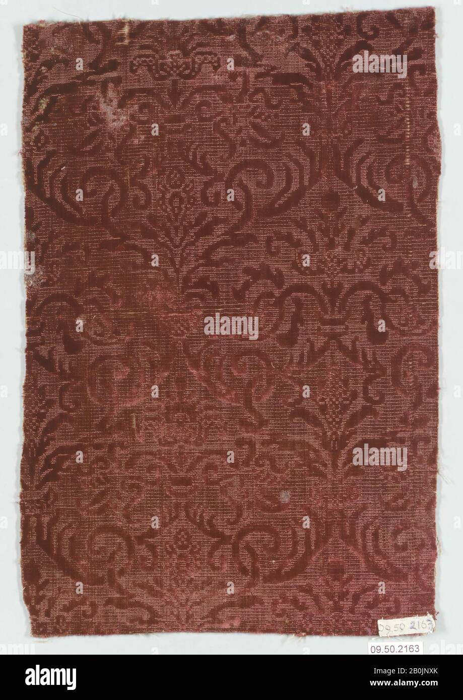 Pezzo, Italiano, 16th secolo, Italiano, Seta, L. 11 X W. 27,9 x 19,1 cm, Textiles-Velvets Foto Stock