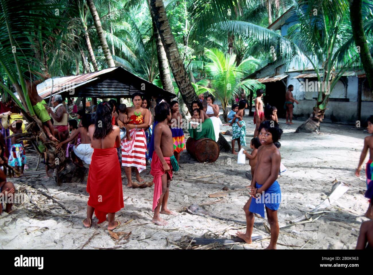 MICRONESIA, CAROLINE ISL. ISOLA DI PULAP, ISOLANI NATIVI Foto Stock