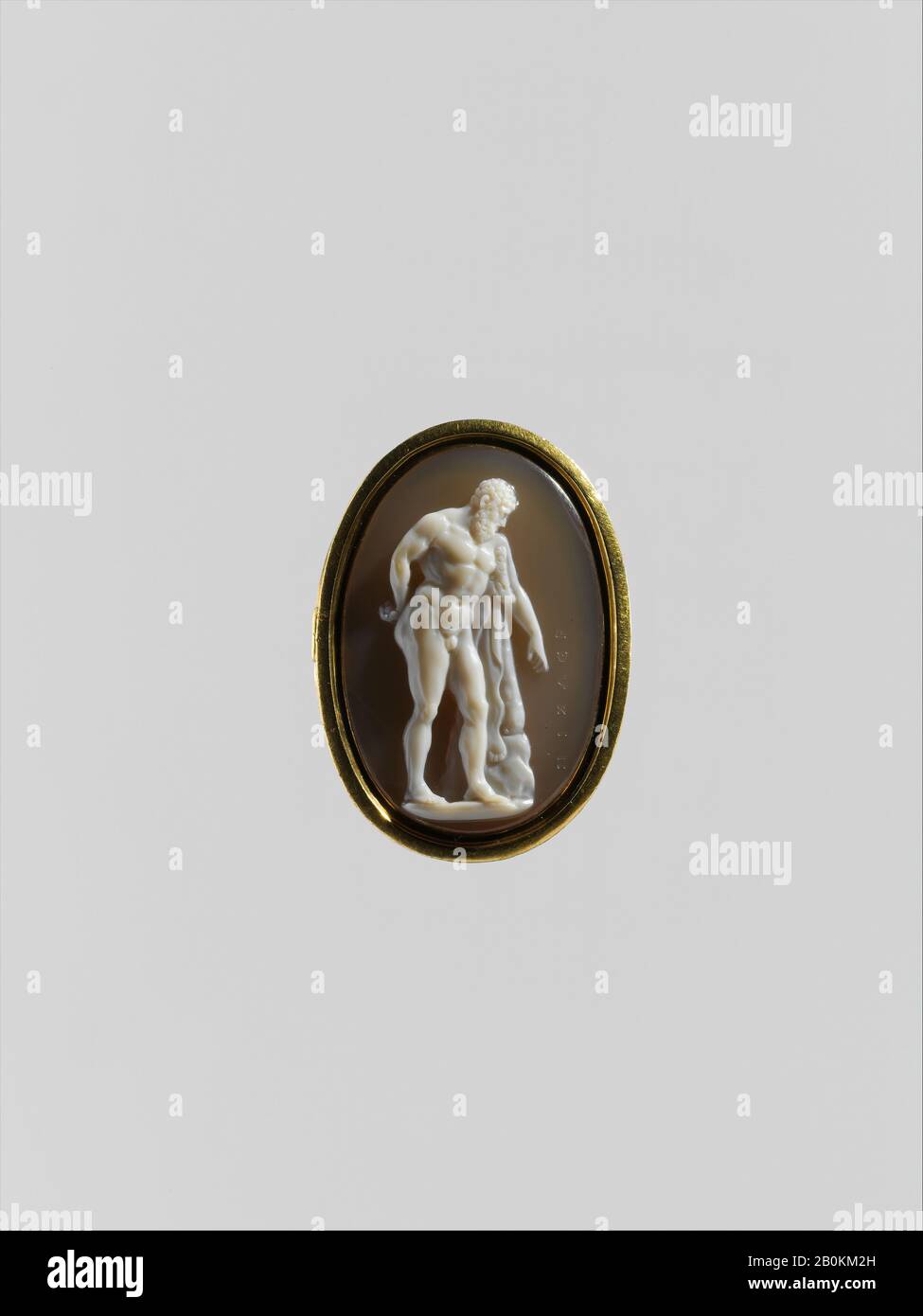 Giovanni Pichler, I Farnese Ercole, Italiano, Roma, Giovanni Pichler (Napoli 1734–1791 Roma), Ca. 1770–90, italiano, Roma, onice e oro, Totale: 1 1/8 x 13/16 in. (2,9 x 2,1 cm); cameo visibile: 24,8 x 16,6 mm, Orli lapidari Foto Stock