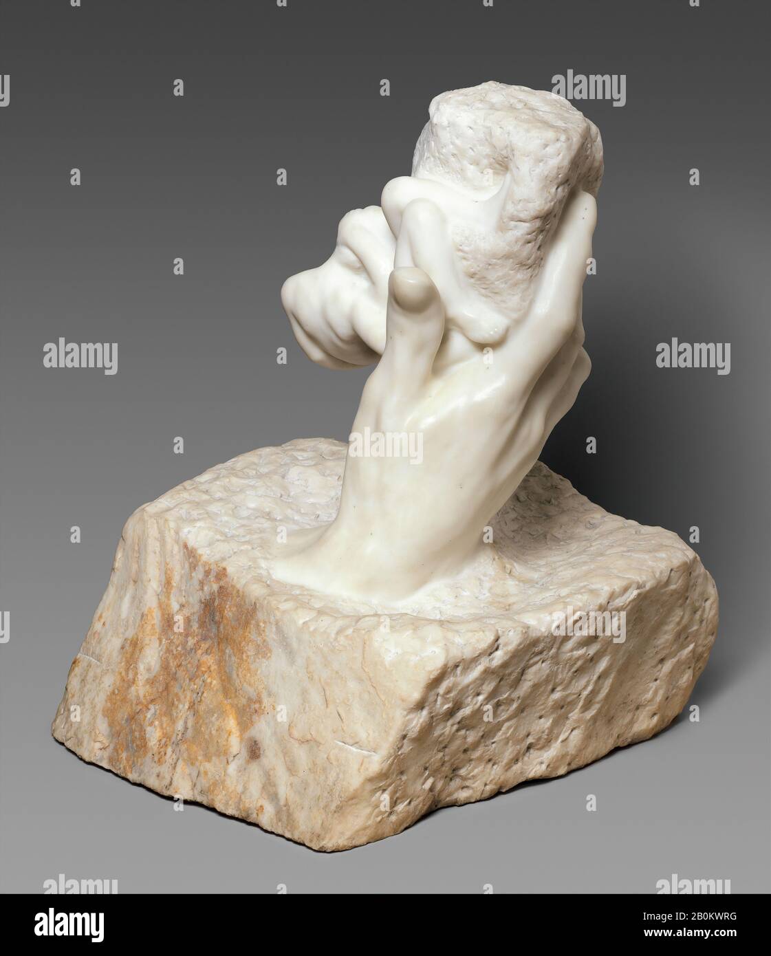 Auguste Rodin, La Mano Di Dio, Francese, Auguste Rodin (Francese, Parigi  1840–1917 Meudon), Modellato Ca. 1896–1902, scolpito ca. 1907, francese,  marmo, Totale: 29 × 23 3/4 × 25 1/4 in., 508 lb. (73,7 × 60,3 × 64,1 cm,  230,4 kg), scultura Foto stock ...