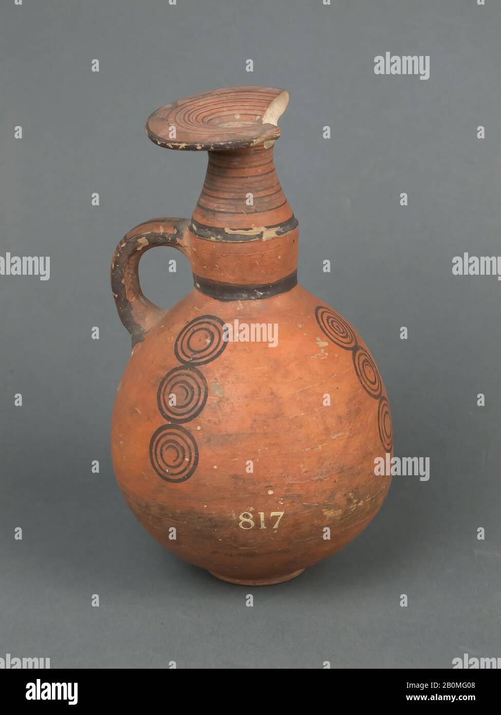 Brocca, cipriota, Cypo-arcaico II, Data 600–480 a.C., cipriota, terracotta, 5 7/8in. (14,9 cm), Vasi Foto Stock