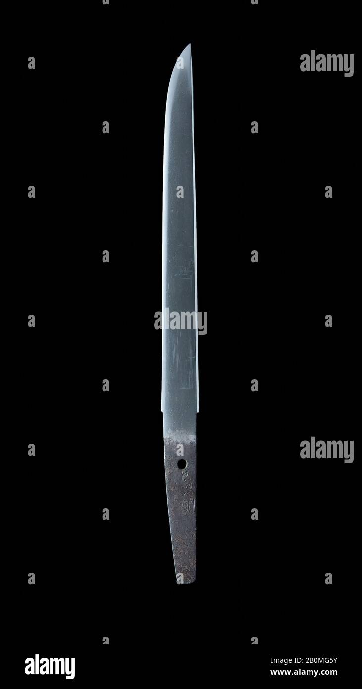 Lama e Montaggio per un Dagger (Tantō), giapponese, lama, 16th secolo; montaggio, 19th secolo, giapponese, acciaio, legno, lacca, lega rame-oro (shakudō), oro, ottone, L. 14 7/8 in. (37,8 cm); L. di lama 12 7/8 in. (32,7 cm); L. del tagliente 8 1/8 in. (20,6 cm), pugnali Foto Stock
