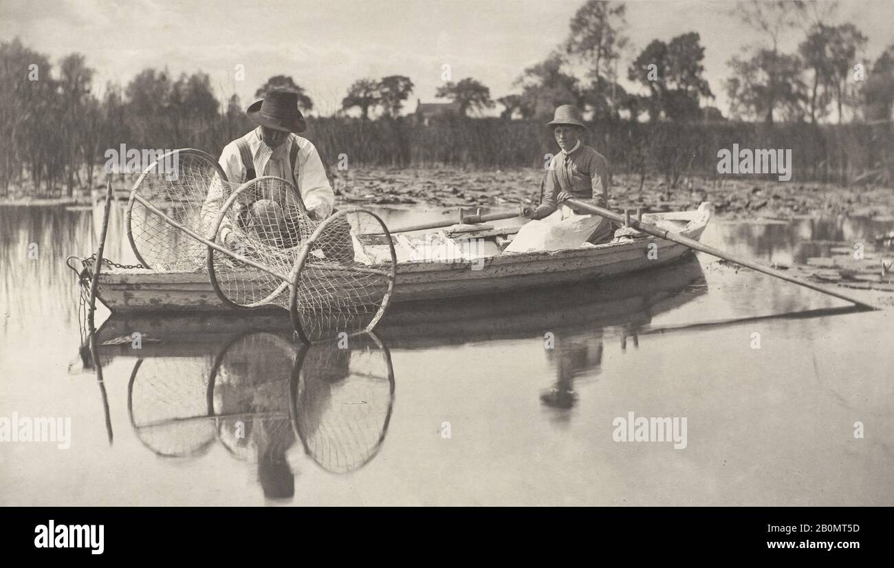 Peter Henry Emerson, The Bownet, Peter Henry Emerson (British, Born Cuba, 1856–1936), 1886, Platinum print from glass negative, immagine: 16,4 x 28,9 cm, Monte: 28,6 x 41,1 cm, Fotografie Foto Stock