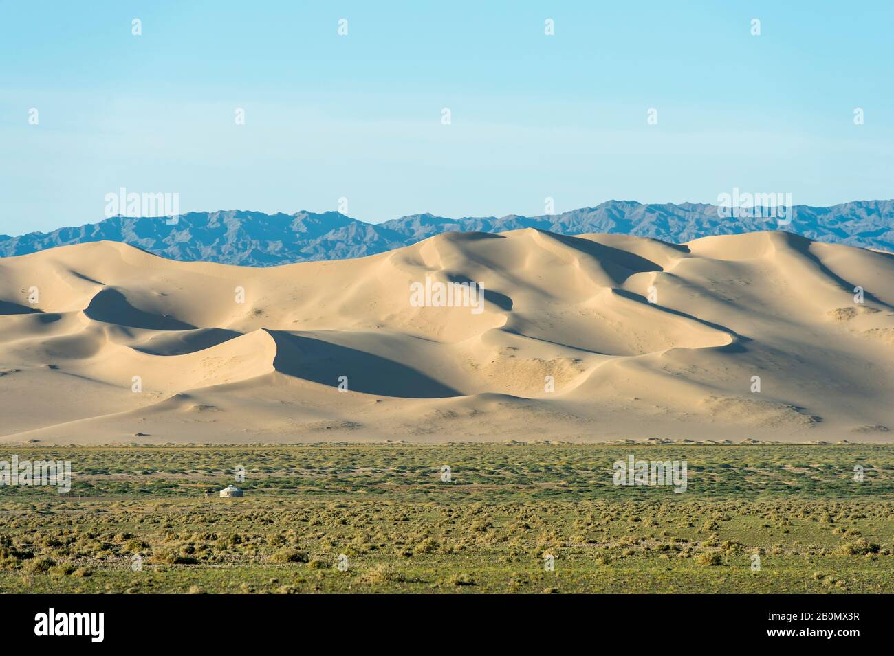 Vista delle dune di sabbia di Hongoryn Els nel deserto di Gobi nella Mongolia meridionale. Foto Stock