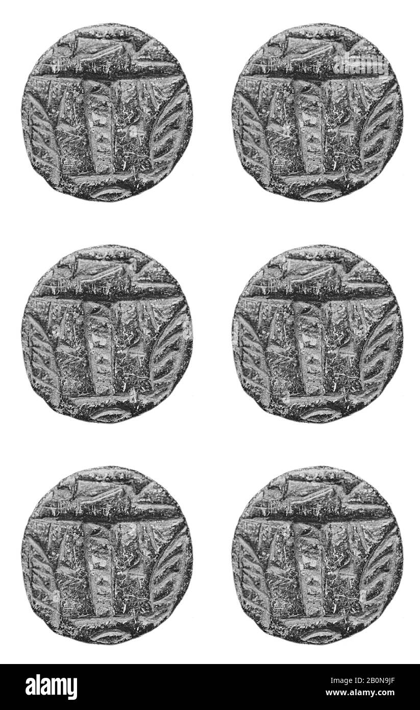 Guarnizione Pulsante, Vecchio Regno, Dinastia 7-8, Ca. 2152–2100 A.c., Dall'Egitto, Regione Di Memphite, Lisht North, Cimitero, 1906–07, Steatite Nera, H. 0.8 × Diam. 1,9 cm (5/16 × 3/4 in Foto Stock