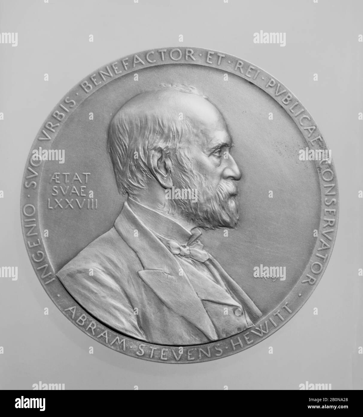 Medaglia: Louis-Oscar Roty, Abram Stevens Hewitt (1822–1903), Francese, Medaglia: Louis-Oscar Roty (Francese, Parigi 1846–1911 Parigi), 1900, Francese, Argento, Diametro: 2 11/16 In. (68 mm), Medaglie e Plaquettes Foto Stock