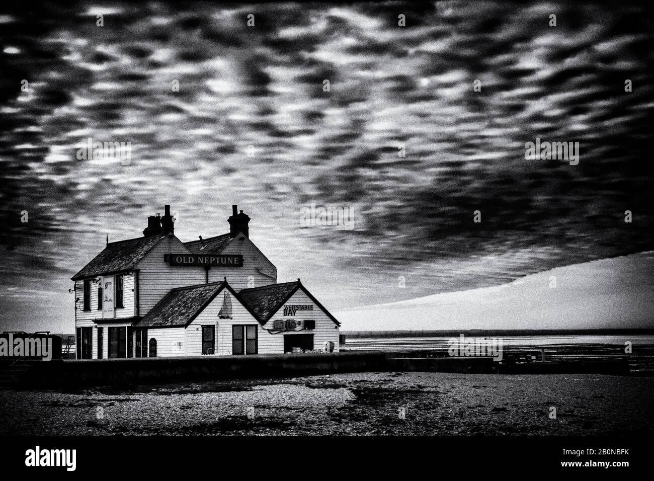 Il vecchio Nettuno,Beach,pub,Whitstable,Kent,Inghilterra conosciuto localmente come 'l'Neppie' Foto Stock