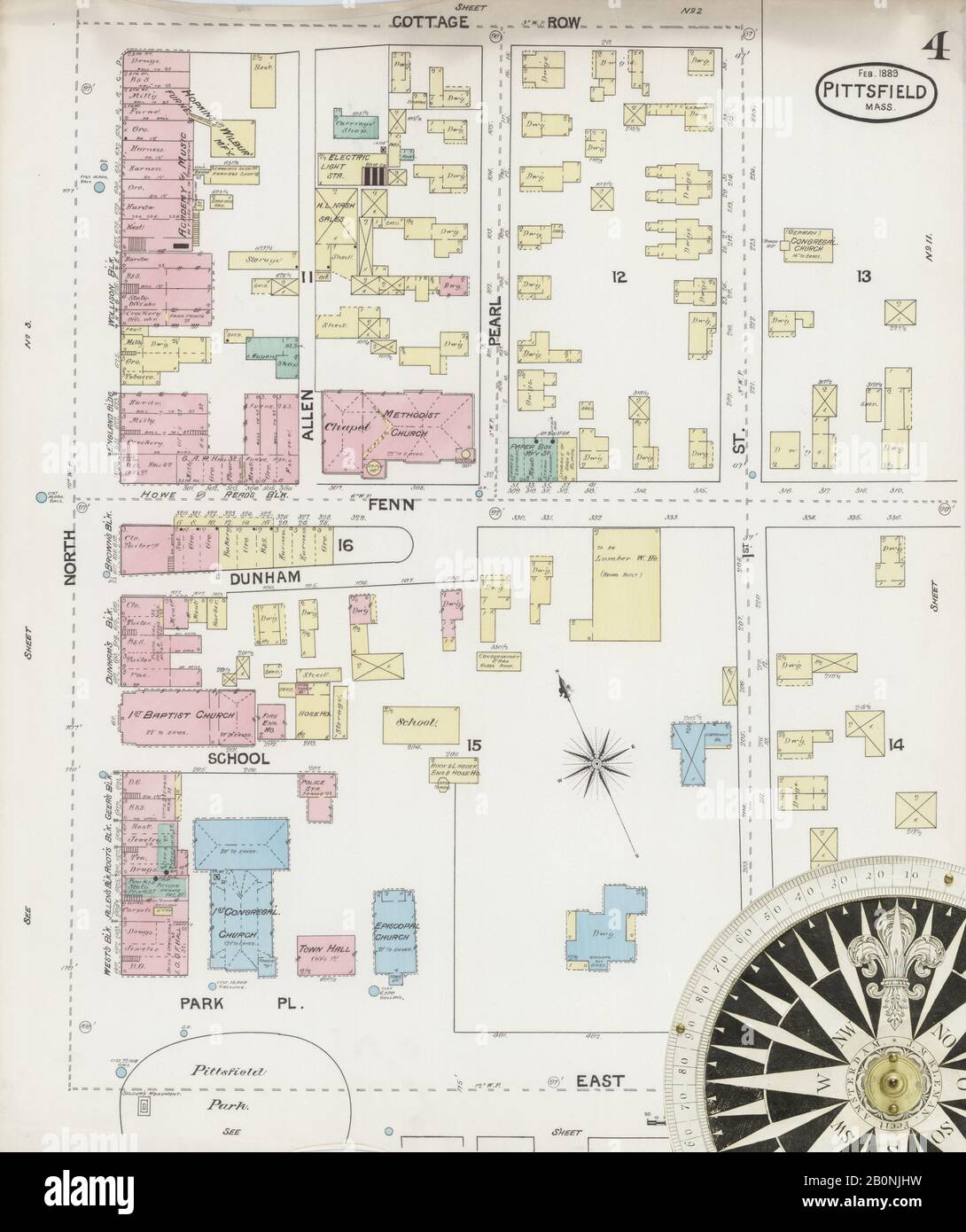 Immagine 4 Della Mappa Sanborn Fire Insurance Di Pittsfield, Berkshire County, Massachusetts. Feb 1889. 18 fogli, America, mappa stradale con una bussola Del Xix Secolo Foto Stock