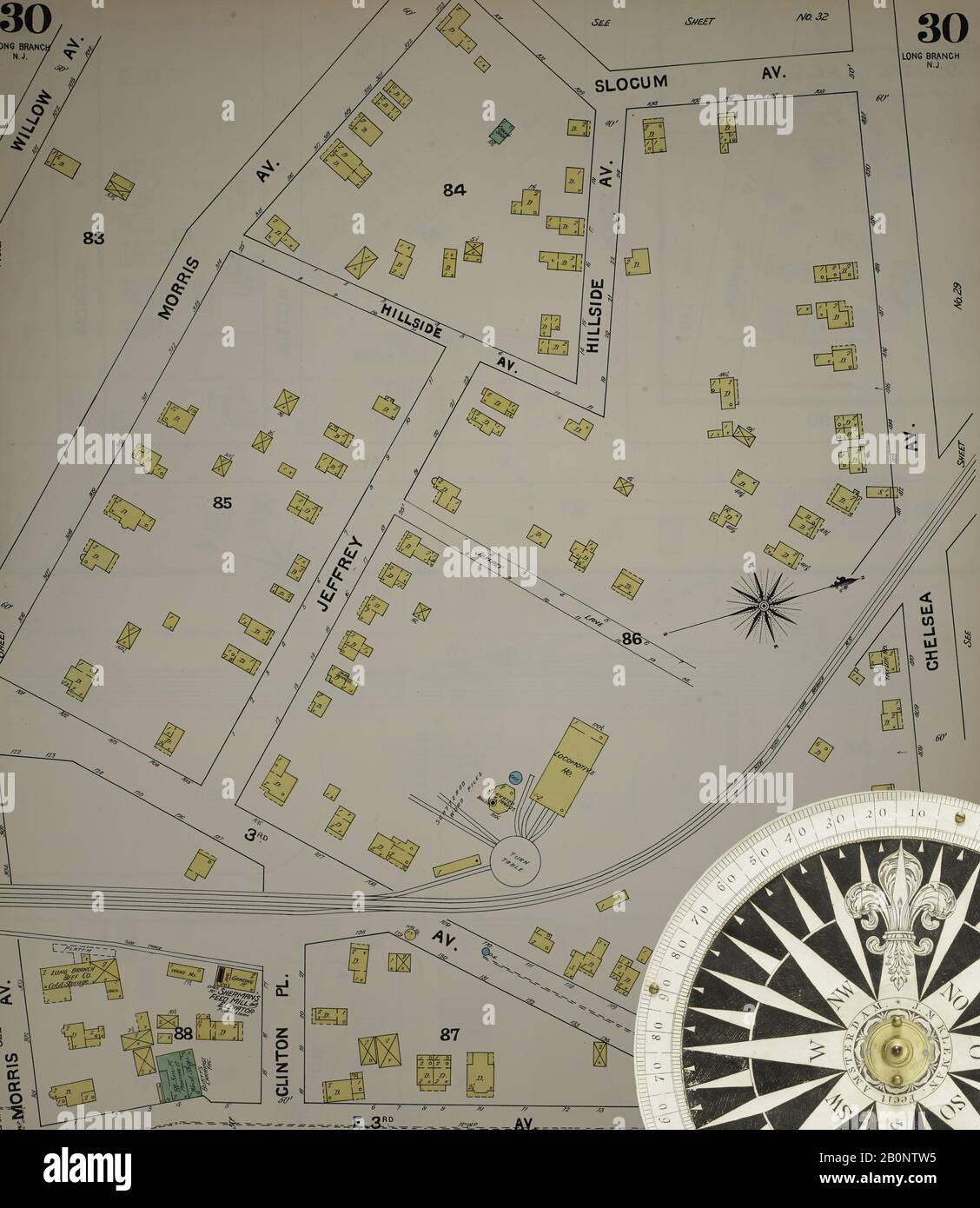 Immagine 32 Della Mappa Sanborn Fire Insurance Dal New Jersey Coast, New Jersey Coast, New Jersey. 1890 Vol. 1. 56 fogli. Include Atlantic Highlands, Seaside, Navesink-Highlands, Highland Beach, Sea Bright, Monmouth Beach, North Long Branch, Long Branch. Bound, America, mappa stradale con una bussola Del Xix Secolo Foto Stock