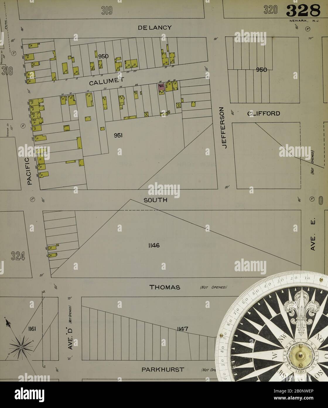Immagine 30 Della Mappa Sanborn Fire Insurance Da Newark, Essex County, New Jersey. 1892 Vol. 4. 70 fogli. Mappa dei contorni che mostra i serbatoi di distribuzione delle opere d'acqua della città e i distretti forniti da ciascuno. Bound, America, mappa stradale con una bussola Del Xix Secolo Foto Stock