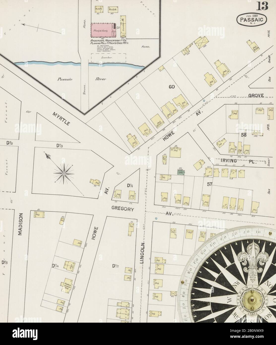 Immagine 13 Della Mappa Sanborn Fire Insurance Di Passaic, Passaic County, New Jersey. Gen 1889. 13 fogli, America, mappa stradale con una bussola Del Xix Secolo Foto Stock