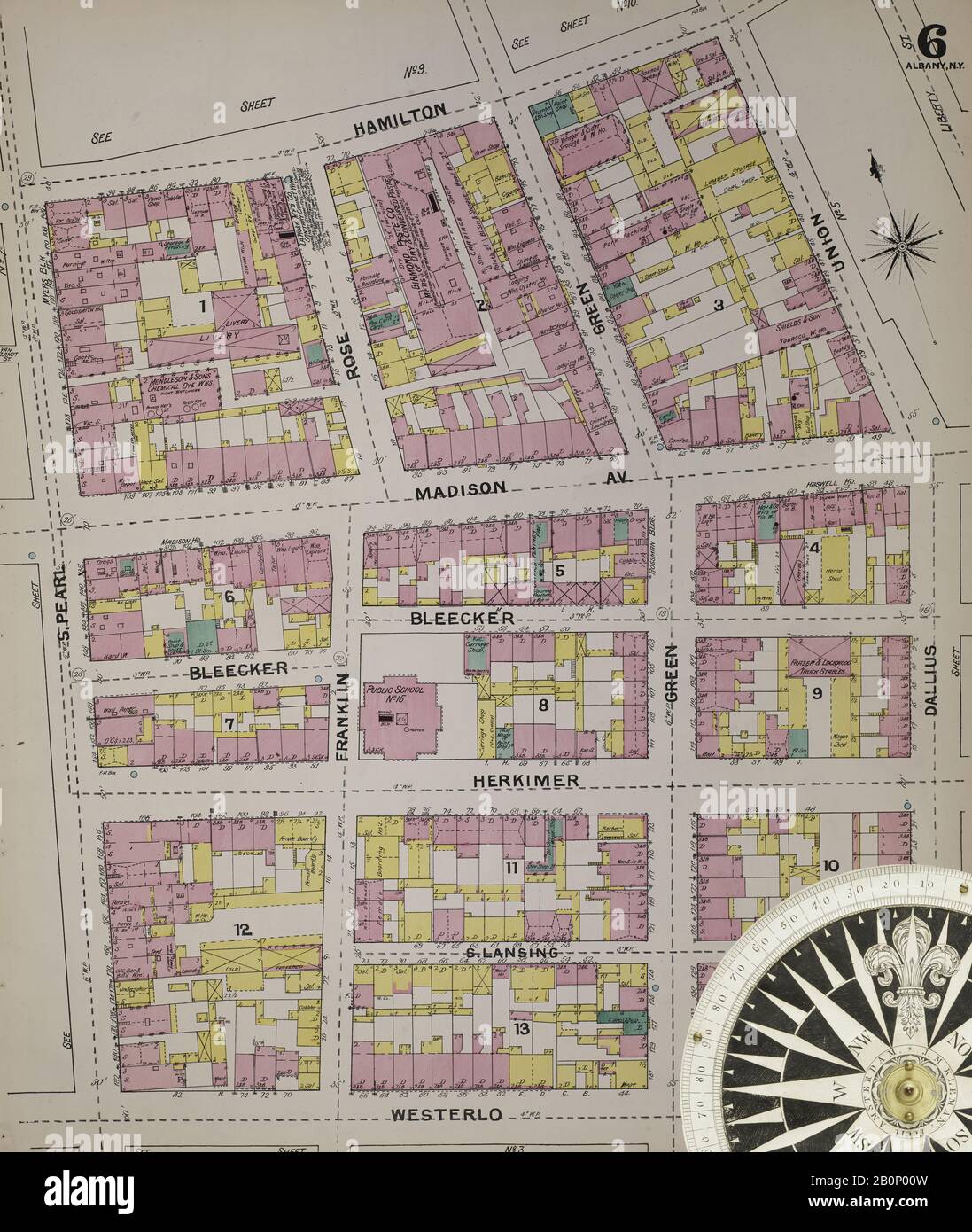 Immagine 7 Della Mappa Sanborn Fire Insurance Di Albany, Albany County, New York. 1892. 124 fogli. Include Coeymans, Coeymans Junction, Rensselaerville, Clarksville, Altamont, Guilderland Center, South Bethlehem. 3 mappe scheletriche. Bound, America, mappa stradale con una bussola Del Xix Secolo Foto Stock