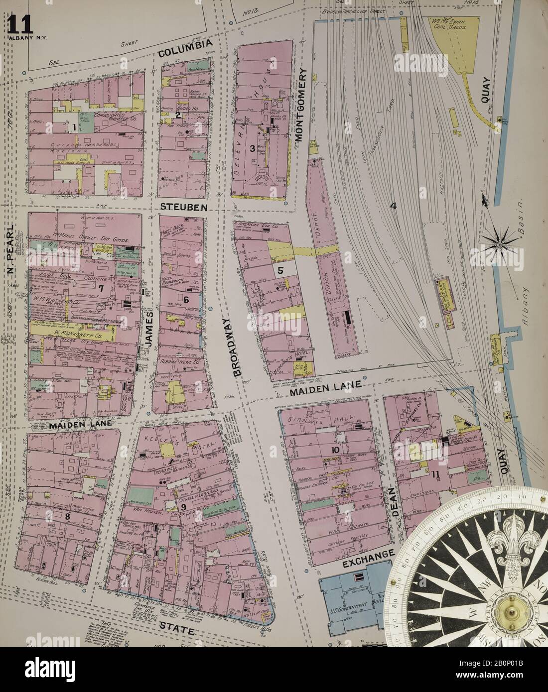 Immagine 14 Della Mappa Sanborn Fire Insurance Di Albany, Albany County, New York. 1892. 124 fogli. Include Coeymans, Coeymans Junction, Rensselaerville, Clarksville, Altamont, Guilderland Center, South Bethlehem. 3 mappe scheletriche. Bound, America, mappa stradale con una bussola Del Xix Secolo Foto Stock