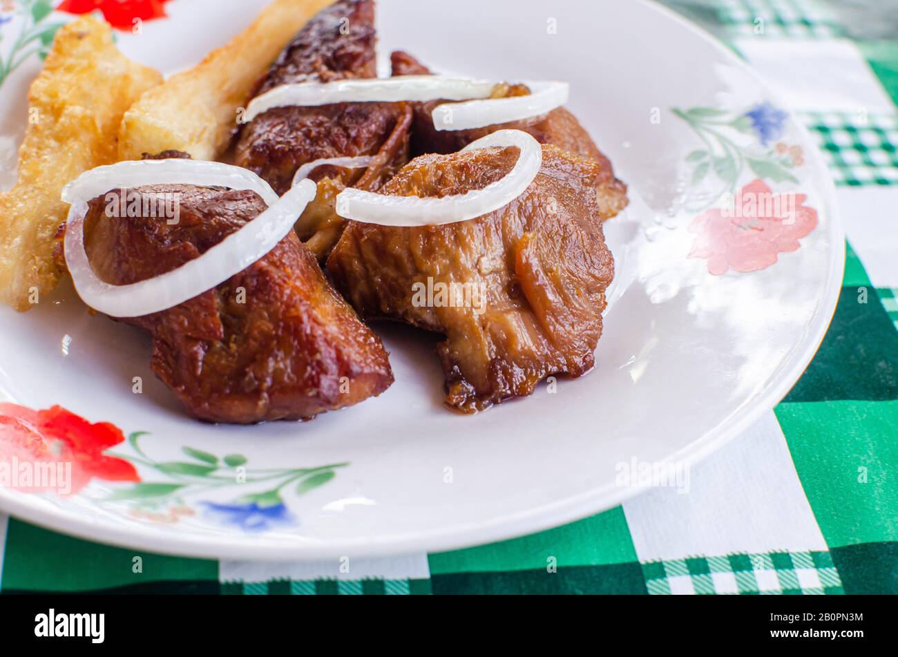 Ricetta tradizionale cubana conosciuta come 'masitas de cerdo' Foto Stock