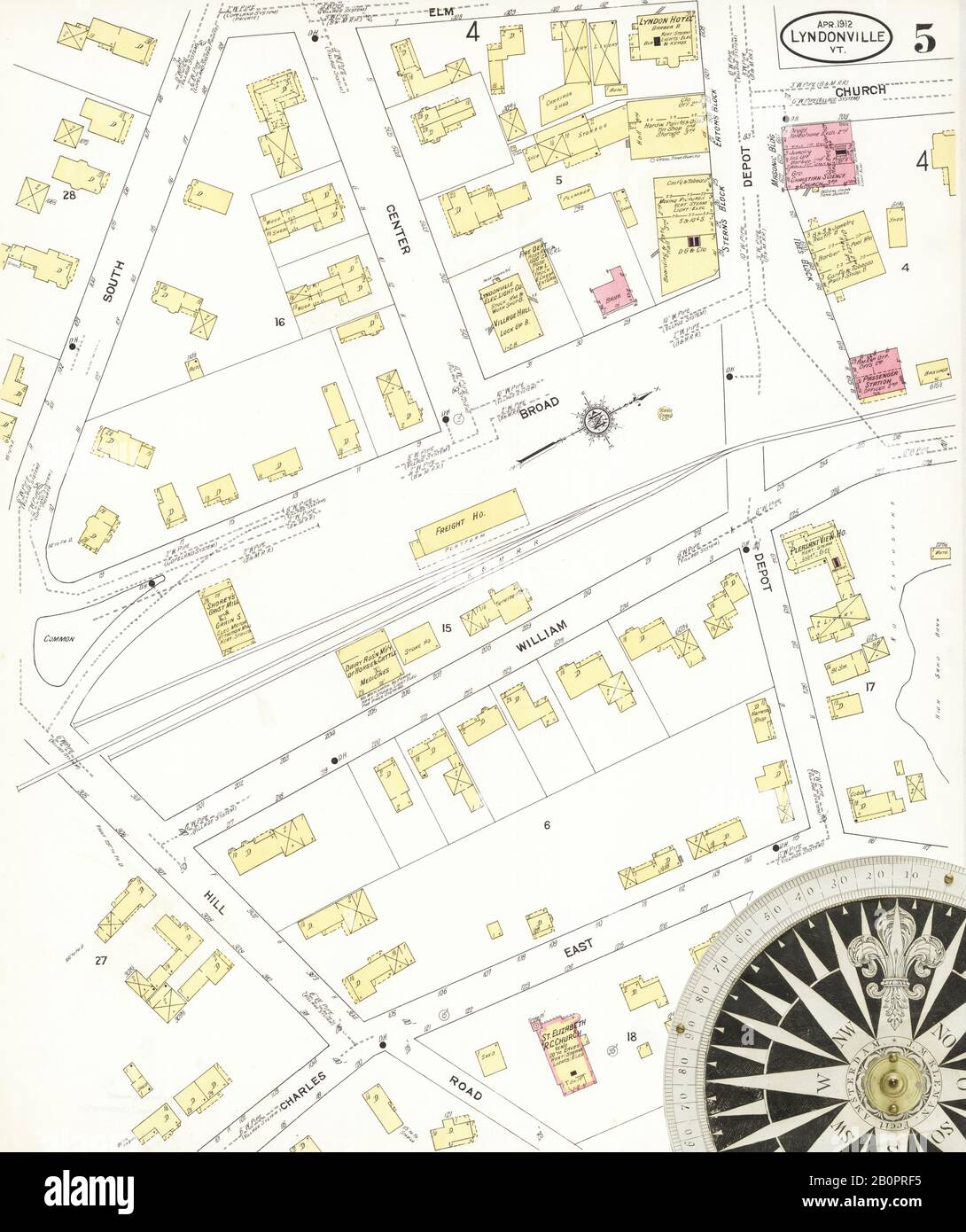 Immagine 5 Della Mappa Sanborn Fire Insurance Di Lyndonville, Caledonia County, Vermont. Apr 1912. 10 fogli. Include East Burke, West Burke, Lyndon, Lyndon Center, Lyndon Corner, America, mappa stradale con una bussola Del Xix Secolo Foto Stock