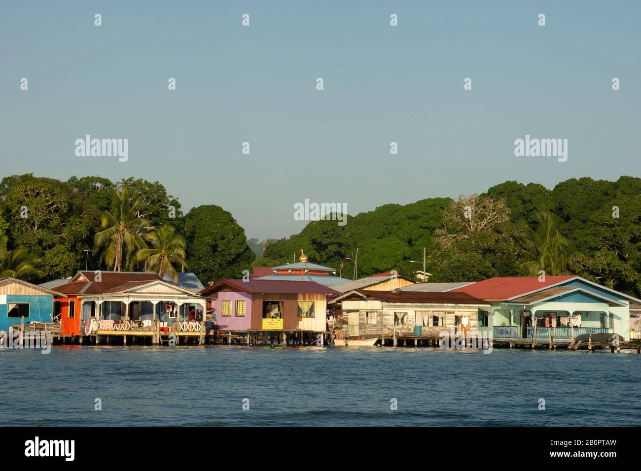 Case A Semporna, Borneo Island, Malesia Foto Stock