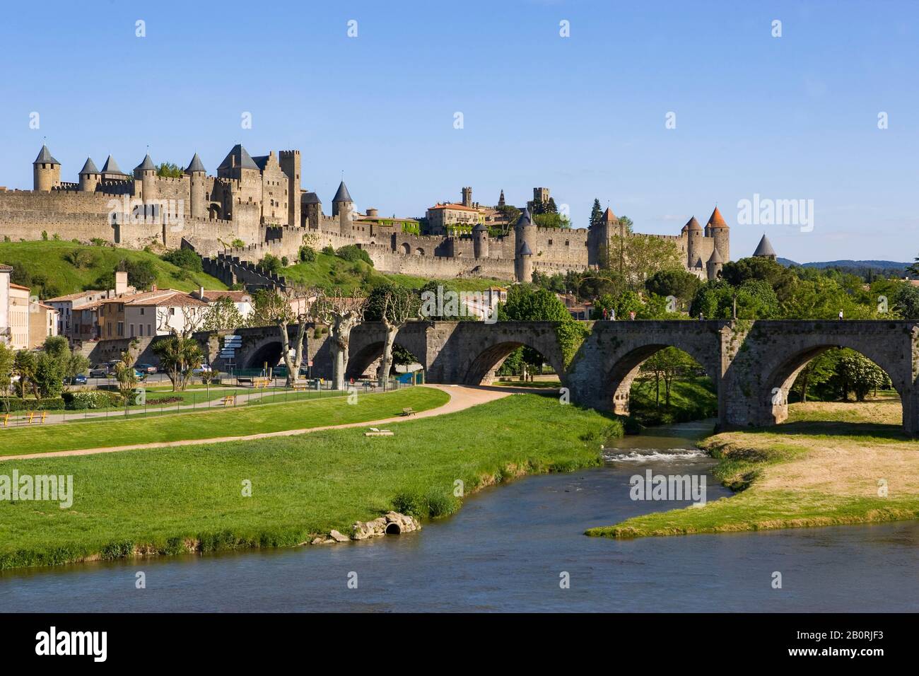 Patrimonio dell'umanità dell'UNESCO, fiume Aude, città fortificata medievale, Carcassonne, dipartimento dell'Aude, Languedoc-Rousillon, Francia Foto Stock