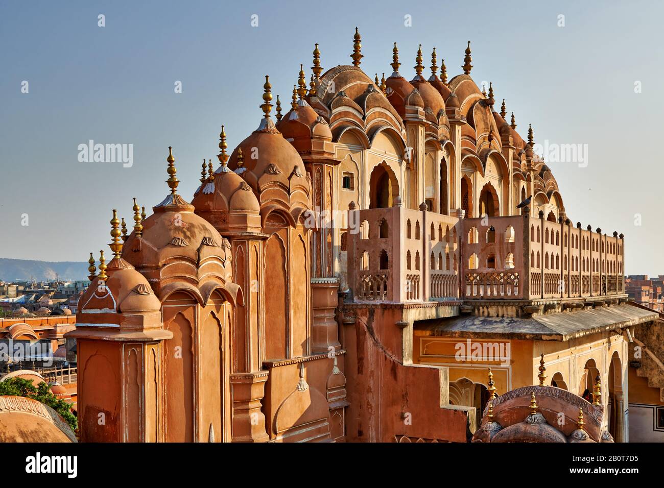 Retro del Palazzo dei Venti, Hawa Mahal, Jaipur, Rajasthan, India Foto Stock