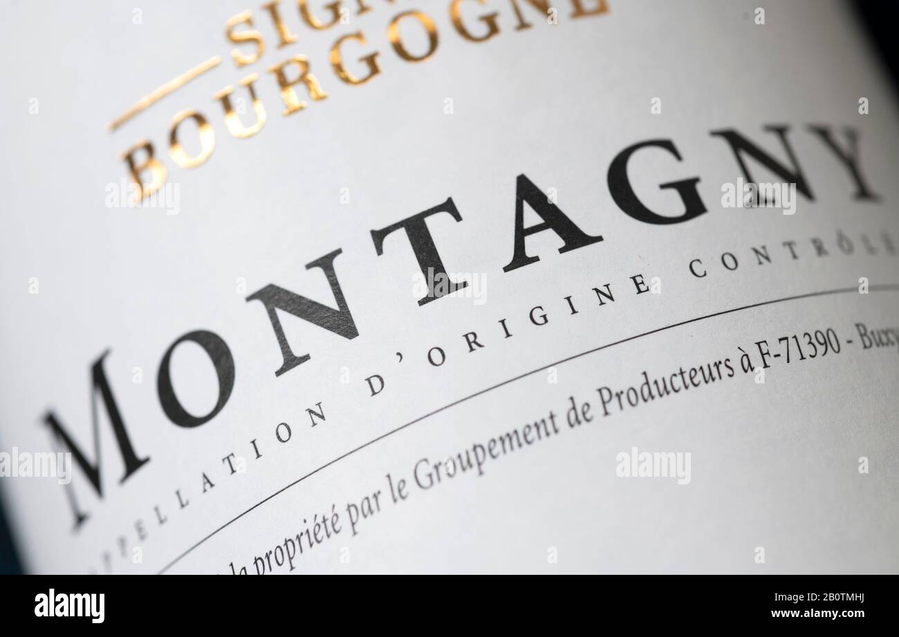 Montagny, bottiglia di vino bianco Borgogna etichetta primo piano. Credito: Malcolm Park/Alamy. Foto Stock