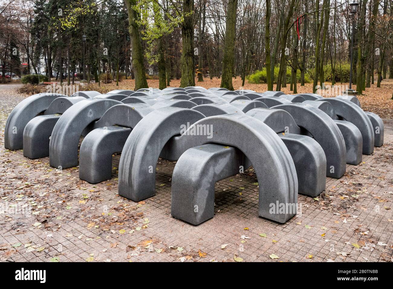 Il monumento "Unity", opera dello scultore Jerzy Kenar, è un dono del popolo polacco di Chicago, nel Park Marshal Edward Śmigły-Rydz, Varsavia, Polonia. Foto Stock