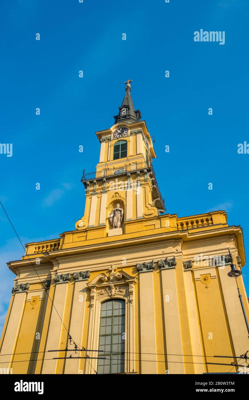 Torre della Chiesa Parrocchiale cattolica romana Teresa di Avila a Budapest Foto Stock