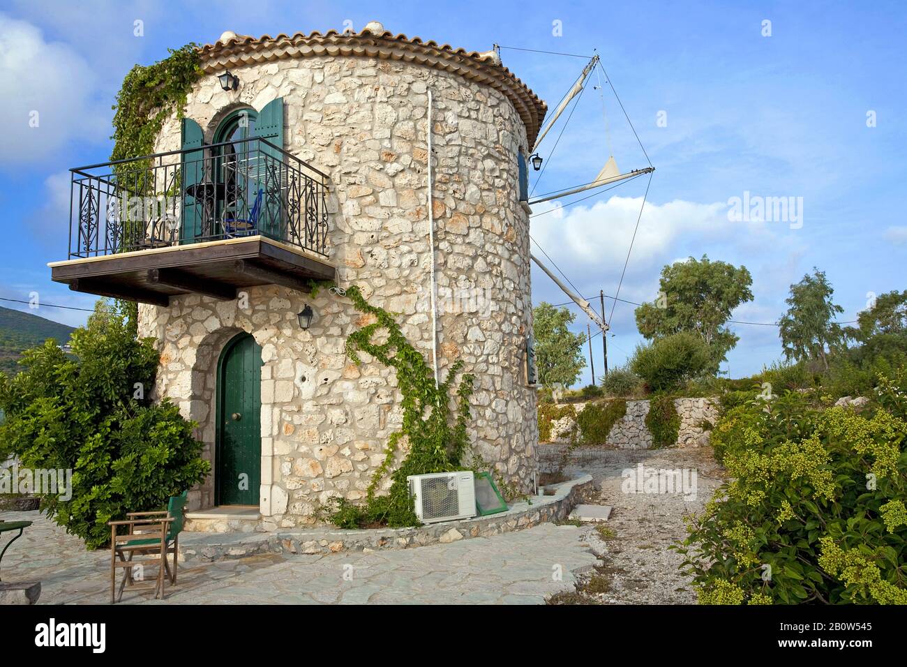 Antico mulino a vento a Capo Skinari, isola di Zante, Grecia Foto Stock