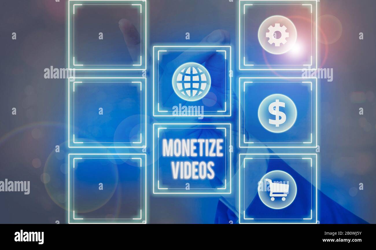 Scrittura a mano concettuale che mostra i video Monetize. Concetto che significa processo di accumulo di denaro dai tuoi video YouTube caricati Foto Stock