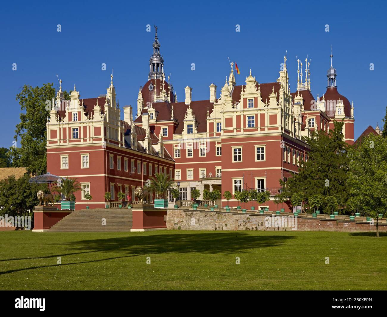 Nuovo castello nel Pücklerpark Bad Muskau, alta Lusazia, Sassonia, Germania, Foto Stock