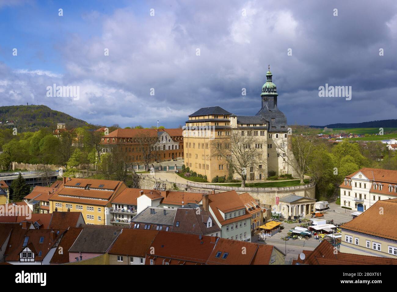 Vista Sulla Città Con Castello Di Sondershausen, Kyffhauser Kreis, Turingia, Germania, Foto Stock