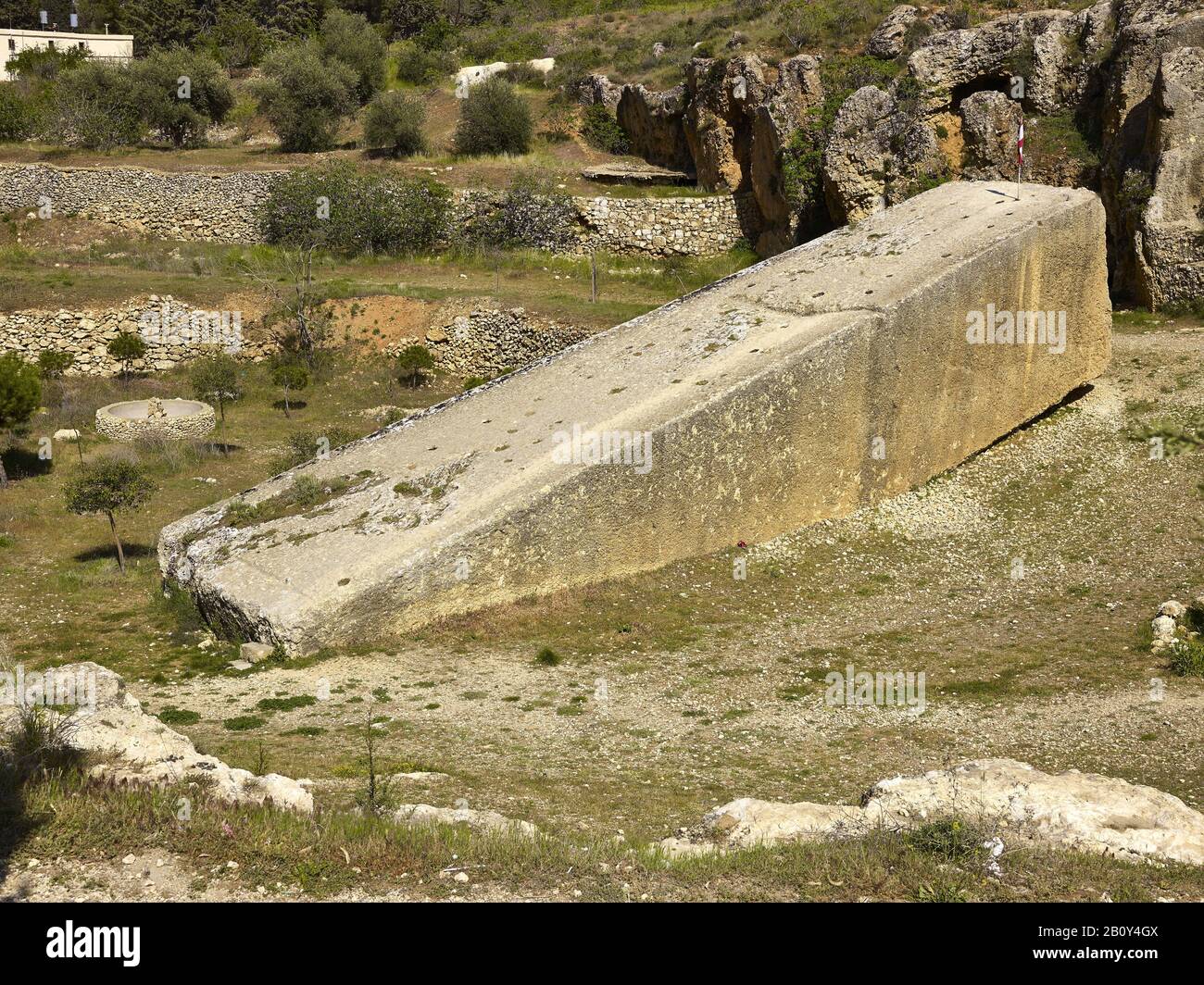 Donna incinta pietra, ex cava con monolito a Baalbek, Libano, Foto Stock