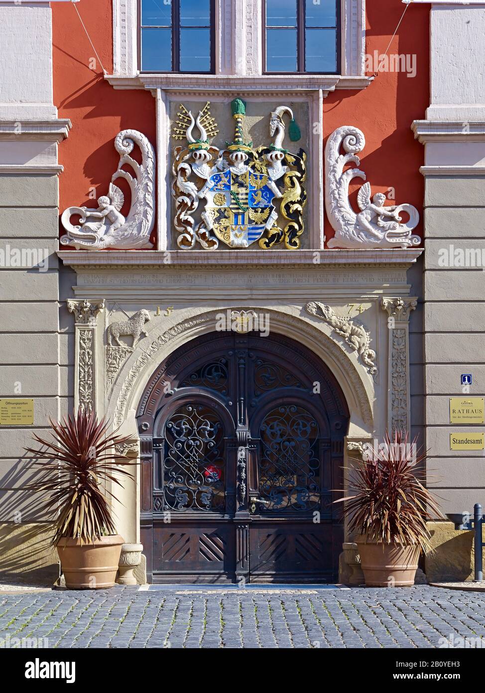 Portale del municipio sul mercato principale di Gotha, Turingia, Germania, Foto Stock