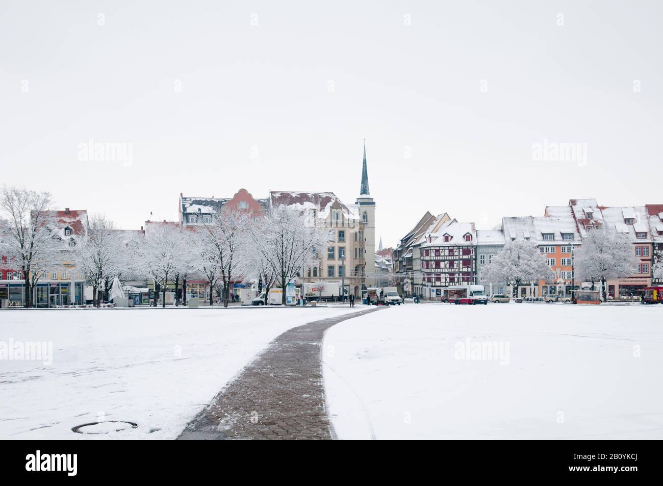 Erfurt in inverno verso Marktstrasse, Turingia, Germania, Foto Stock