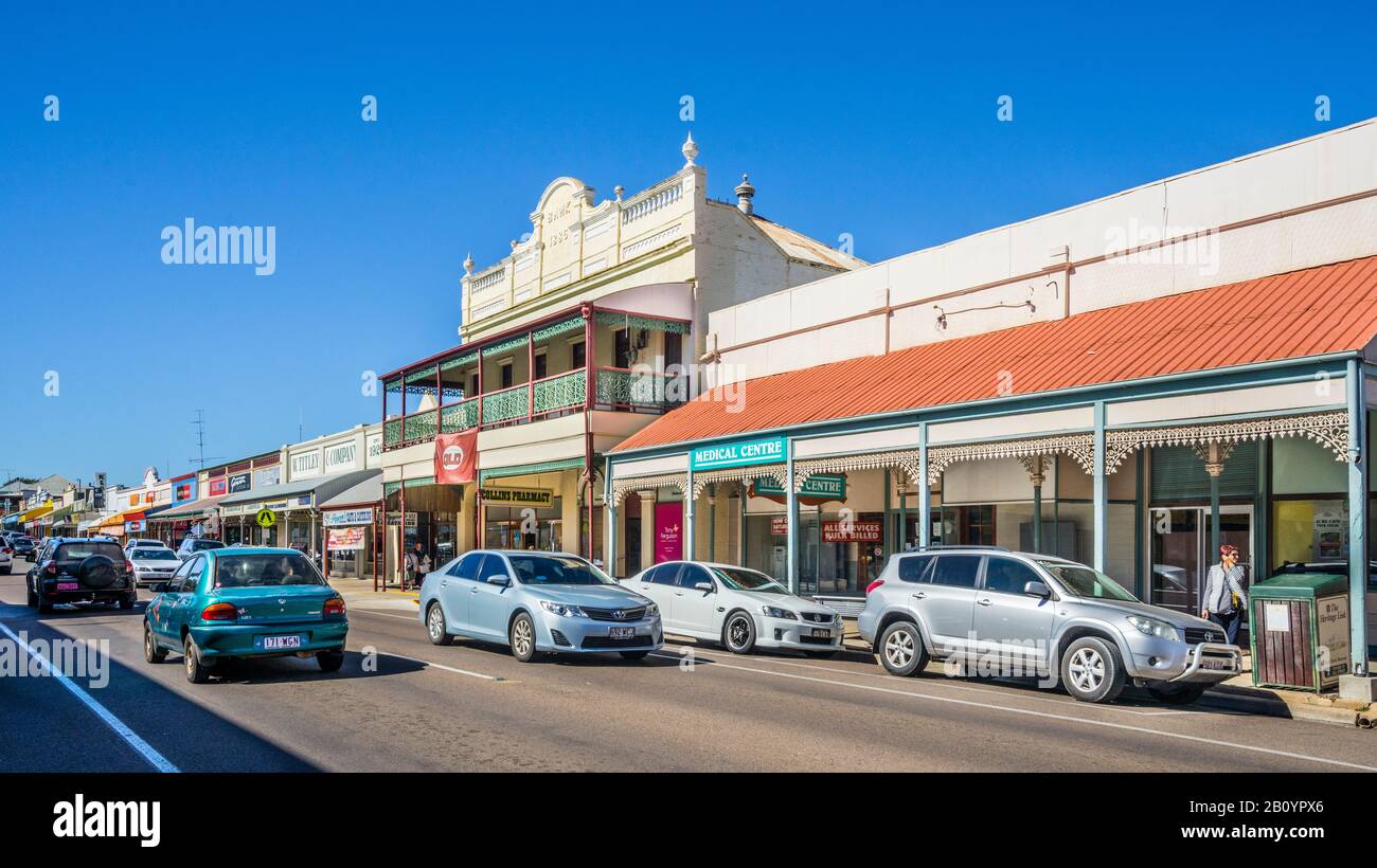 Vista di Gill Street nel cuore dell'area protetta delle Charters Towers, Queensland settentrionale, Australia Foto Stock