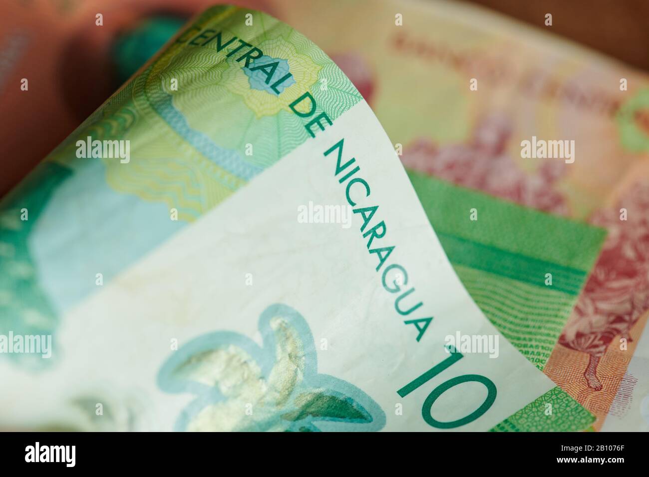 Dieci banconote di cordobas del nicaragua money close up view Foto Stock