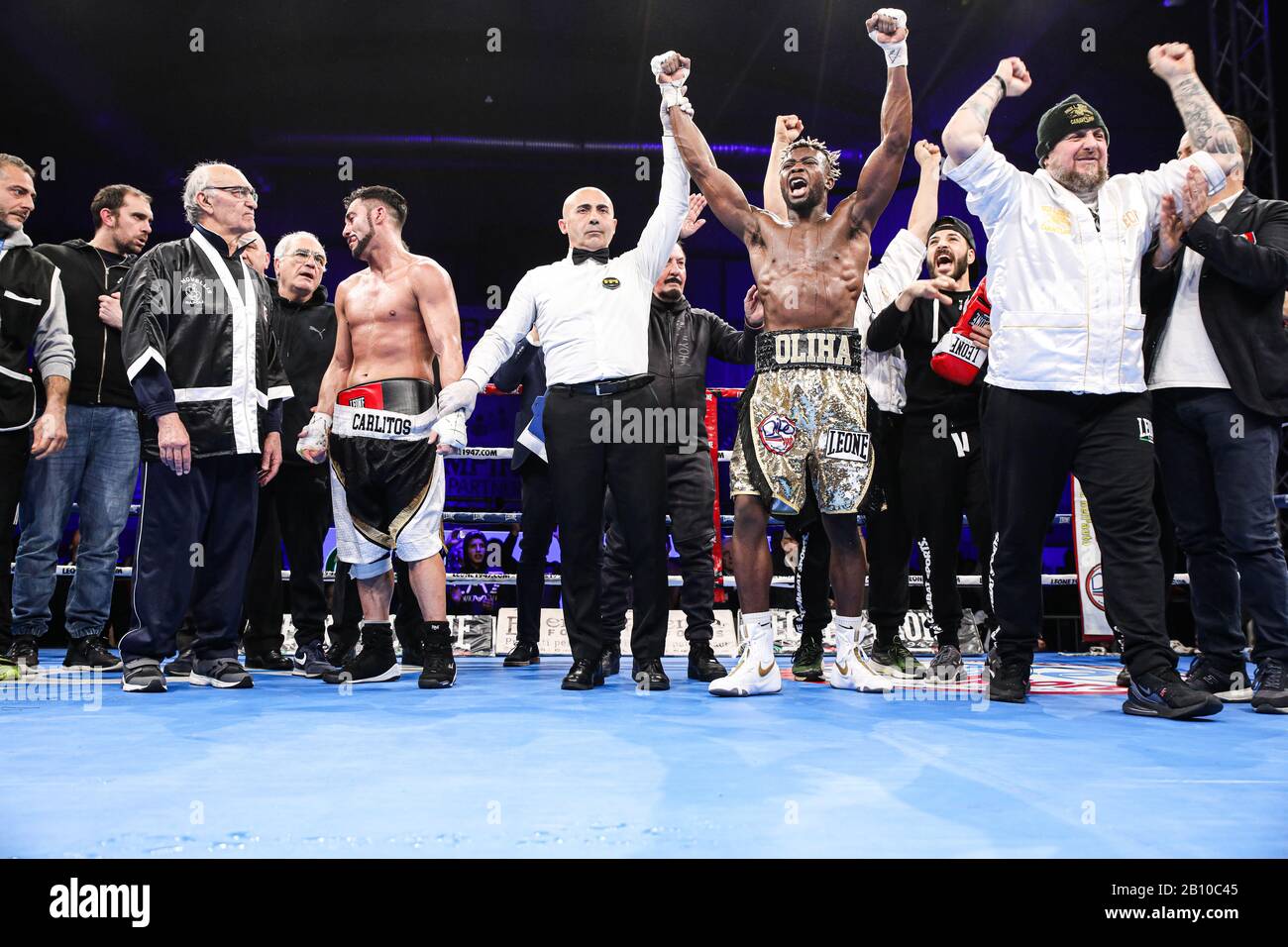 Etinosa OLIHA Vs Carlo DE NOVELLIS Win Oliha Foto Stock