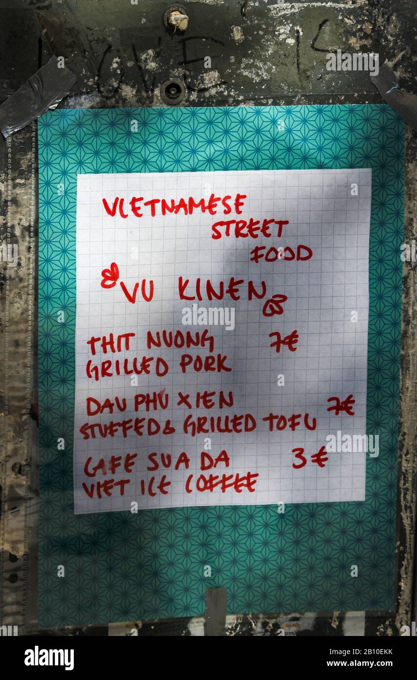 Menu di Street food vietnamita al ristorante pop-up giorno a Helsinki, Finlandia Foto Stock